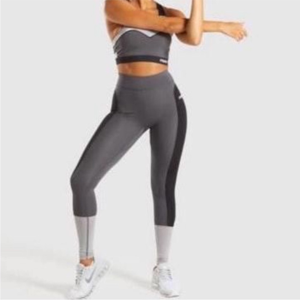 Gymshark Illusion Gray and Black High-Waisted Leggings Size Small